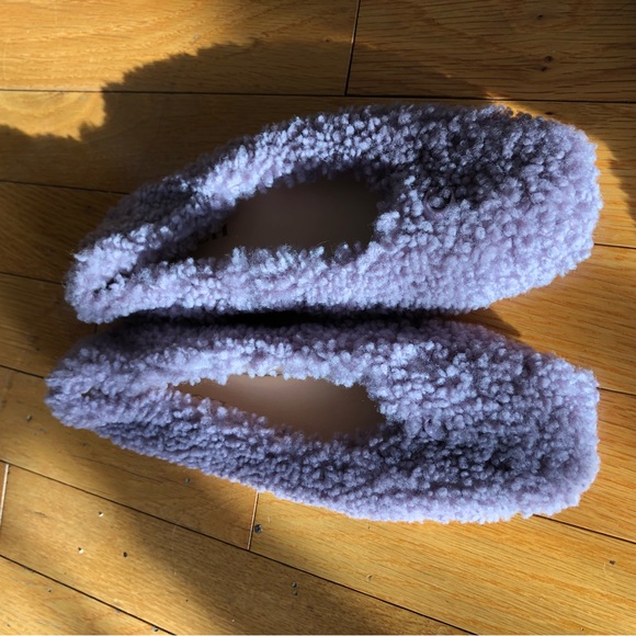 New*Coach light purple shearling flats - Picture 5 of 6